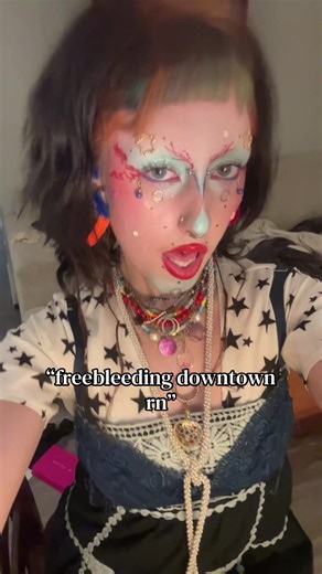 not leaving snail trails…. the blood is contained…. no one ever comes in contact with it… i just prefer to freebleed…also all of this was explained in the comments and ig media literacy is no longer a thing so people just commented before understanding