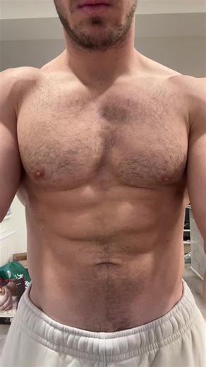 Look Good Feel Good . 175lbs Natty #naturalbodybuilding #bodybuilding #bodybuilder #fitness #gym #lifestlye #motivation #npc #nutrition #bulk #gym #shred #physique #hyrox #natty