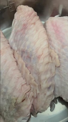 Juicy Turkey Wings in 30 Minutes – Quick and Delicious! 🕒