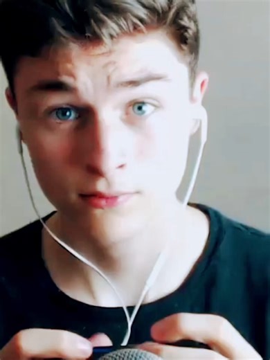 10 SECOND ASMR #shorts #asmr #challenge#asmr #asmrdennis #dennisasmr