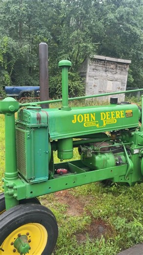 1937 John Deere Unstyled Model B Slow Idle