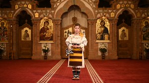 253K views · 10K reactions | Sofia Dragoș - O singură iubire-i mare. La doar 8 anișori, această fetiță ne emoționează cu interpretarea sa. Bravo! | Direct MM | Facebook