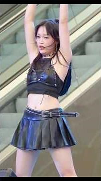 Fancam (?) BADDYZ VILLY cover BADVILLIAN - BADVILLIAN @The Paseo Popverse Cover Dance 2025