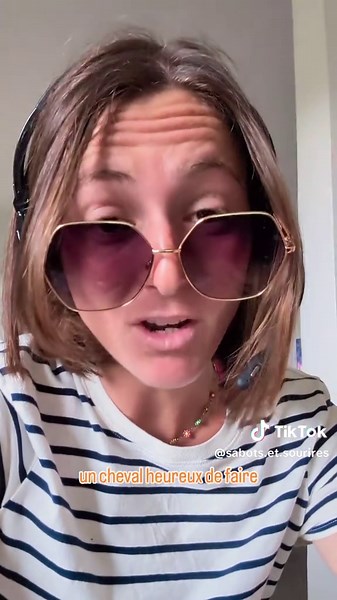📞 Bienvenue dans l’épisode 12 de SOS Sabots & Sourires, la hotline des chevaux incompris 🐴✨ Aujourd’hui, notre appel vient de Fusée, un cheval de balade :