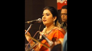 14K views · 2.2K reactions | Sharing a verse from the Devi Mahatmyam- Panchamodhyayam (5th chapter) from the Markandeya Puranam. This chant is part of my Navarathri prayers. Yaa Devi Sarva-Bhuteshu Lakshmi-Rupena Samsthitha | Namas-Tasyai Namas-Tasyai Namas-Tasyai Namo Namah || #Navarathri #Golu #Dusshera #Sanskrit #Slokas #Shakthi #Lakshmi | Dr. Shobana Vignesh | Facebook