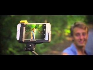 How to Use Selfie Stick Like a Professional