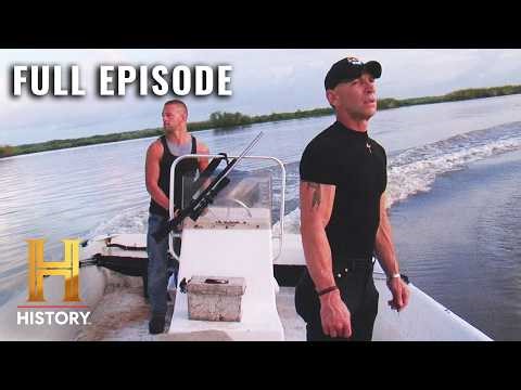 Swamp Invaders (S4, E1) | Swamp People | Full Episode