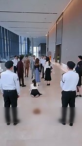 106K views · 1.3K reactions | Vợ tổng tài cạy quyền thế ngang ngược ứ=c h=íp nhân viên mới ai ngờ đụng nhầm người và cái kết | Merve Öztürk | Facebook