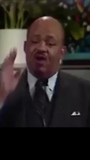 Dr. E.V. Hill preaching #thegospel #jesus #jesuschrist #evhill #sermon #baptistpreacher #Christiantiktok #churchytiktok #sermonclip #praisegod #church