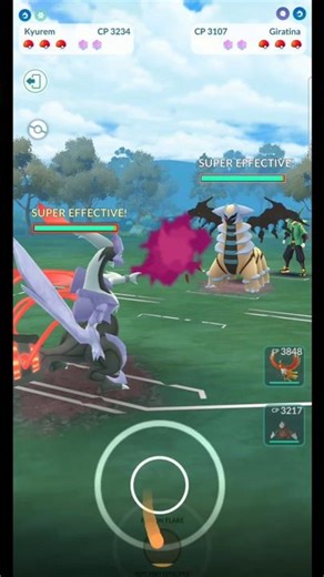 ✨️White Kyurem VS✨️Shiny Giratina PVP Battle in #pokemongo