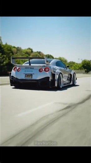 INSANE GTR Acceleration — Blink and It’s Gone ⚡🏎️ #gtr #nissangtr #godzilla #fastcars #carshorts
