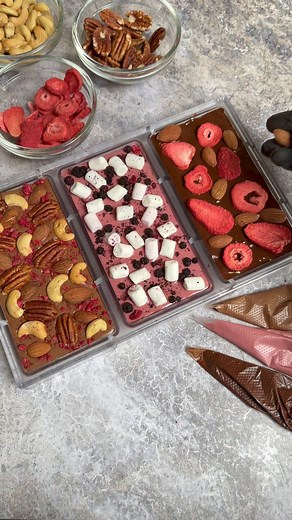 Personalised Artisan Chocolate | So tasty 😋😋 The unique chocolate.co.uk #chocolate #chocolatelab #chocolovers #chocolatelover #gift#gifts#giftidea#giftformum... | Instagram