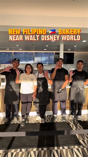 Filipino-American 🇵🇭 bakery The Baker’s Son is officially open as of December 4 and it’s the very first location in Orlando / Central Florida, right outside Disney World in Kissimmee. Founded in Jacksonville, Florida by Dad, Chef Jun Valerios, the bakery is a true family operation, with son Arvin managing the new Kissimmee shop. They’re famous for their traditional and modern Filipino breads such as pandesal, ube breads, cream cheese rolls, Spanish cream bread, and so much more. I just tried t