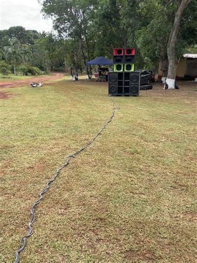 Exploring Full Clipp Movement in Kitson Town