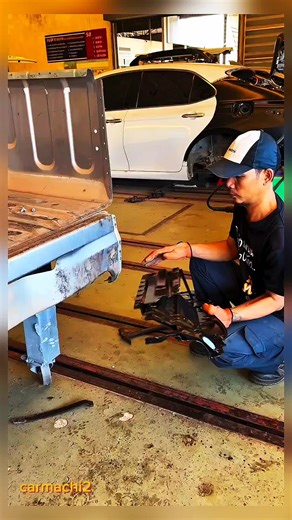 How to Adjust Headlight Socket Distance for BMW & Mercedes