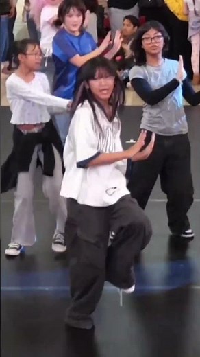 🇺🇸Kpop in Public - ILLIT Do The Dance