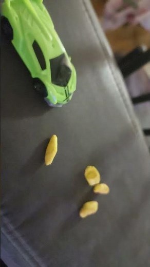 trailer pixels pelea contra pacman