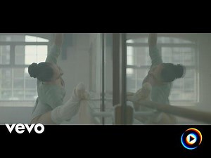 Wrecking Ball by David Garrett (Royal Philharmonic Orchestra & Franck Van der Heijden)