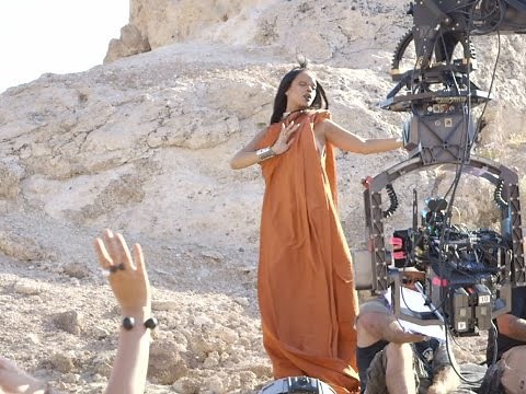 Behind-the-Scenes: "Sledgehammer" by Rihanna