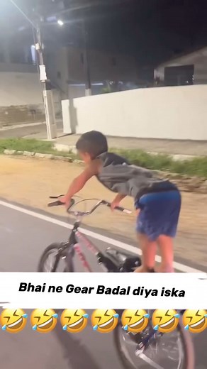 660K views · 10K reactions | Software Update 藍藍 #fypシ゚ #trendingnow #fypシ゚viralシ | AB Ki Meme's | Facebook