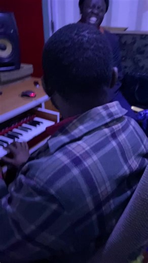 Bwana ni Jabali Paul clement @Vikkie Reymar✝️ @Henry The Band🎖️ @papaNello @Eliver joy Atieno @TEAM GOD OF WONDERS MINISTRY @LIFTED VOICES BAND-SOY #music #kenyantiktok🇰🇪