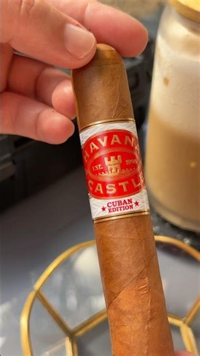Havana Castle Cuban Edition 🍂💨 #cigar #cigarsociety #cigarlife #cigartime