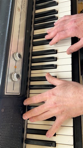 Sea of Sorrow Intro on Wurlitzer | Alice In Chains Cover