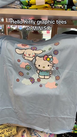 Which Hello Kitty shirt are you choosing? #myminisousa #minisoambassador #hellokitty #sanrio #tees