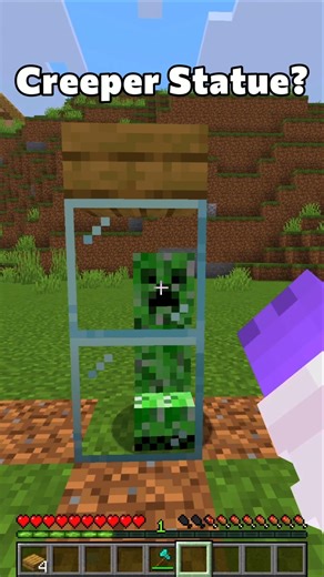 CREEPER Statue in MINECRAFT?