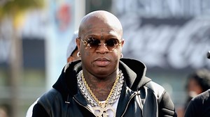 Birdman Appears To Fall Asleep On Stage Amid Hot Boys Performance