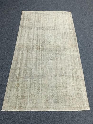 Handmade Wool Turkish Rug: Faded Oriental Design (5.6x9.8 Feet) - Etsy