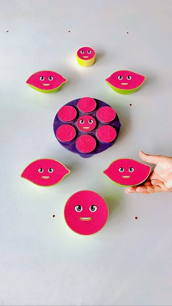 😍 Satisfying Sand Art Smiley Faces 😊 | Colorful Sand Molding ASMR #Shorts