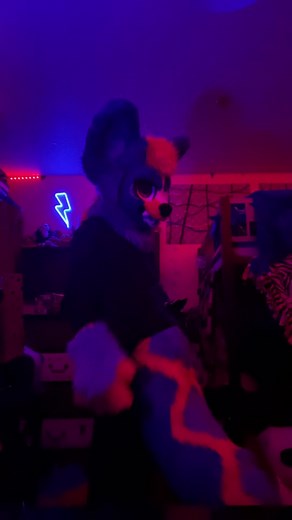 [They/It] im big #furry #furryfandom #fursuit #fursuiter #fyp