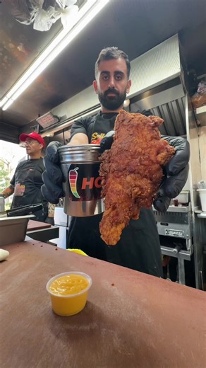 Salamskiii Foodie Dude (@foodiedude21)’s videos with First Person Shooter - Drake