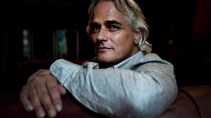 Paul Gross recalls helicopter rides in Afghanistan with hockey legend Guy Lafleur