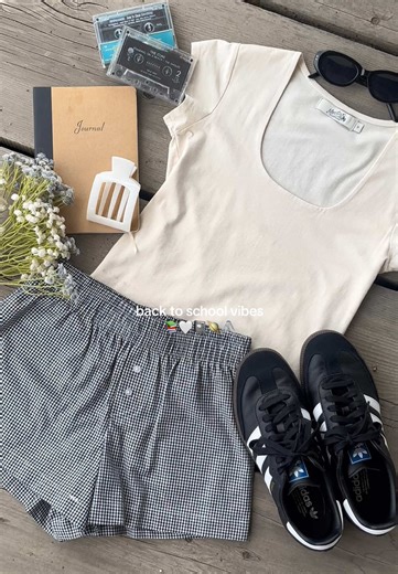 Our #backtoschoolsale is still going Nectarines!!🍑 But only for a LIMITED TIME, so don’t miss out! Available #online #instore #tiktokshop 💗 #backtoschoolsale #schooloutfit #backtoschoolshopping #backtoschooloutfit #backtoschoolhaul #schoolootd #sale #sales #shopping #SmallBusiness #nectarclothing #sweetasnectar