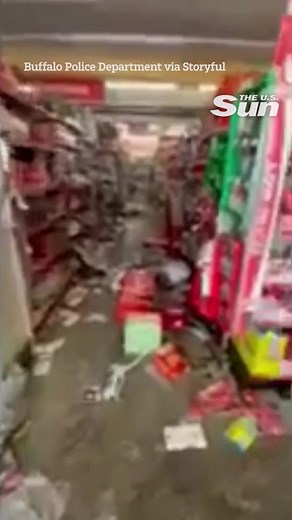 Looting has taken place in Buffalo, New York after a weekend of heavy storms hit the area. #buffalo #newyork #looting