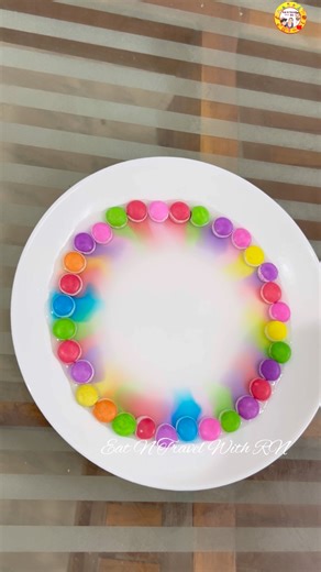 RAINBOW GEMS EXPERIMENT 🌈 | CHOCOLATE GEMS SCIENCE EXPERIMENT #eatntravelwithrn #food