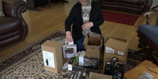 On Your Side: Who wouldn’t want jewelry in the mail? Problem: No one ordered it and it’s a scam