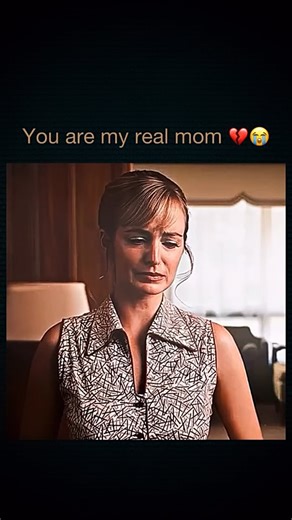 𝚝𝚛𝚎𝚗𝚍𝚒𝚗𝚐_ 𝚛𝚎𝚎𝚕𝚜 on Instagram: "This scene broke me 😭 📽️ The Help: Set in 1960s Mississippi, the story follows Skeeter, a young woman with dreams of becoming a writer, who decides to document the untold experiences of Black maids working for white families. With Aibileen’s courage to speak out, more women begin sharing their stories, revealing powerful truths about race, dignity, and resilience. 📺 Available on Apple TV & Prime Video"