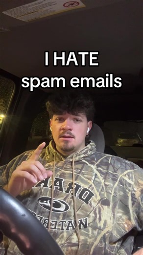 Do you clear your emails or let them rack up? #email #spam #rant #fyp | spam