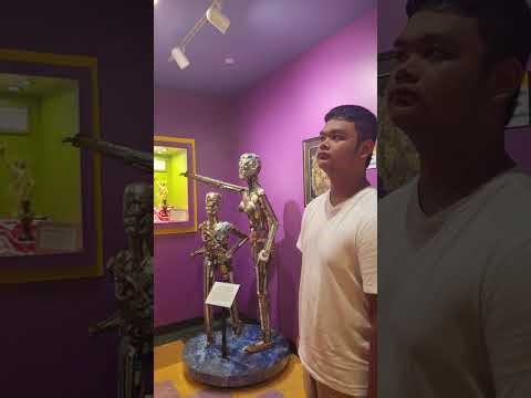 Ripley's Believe It or Not! Williamsburg my vacation day one