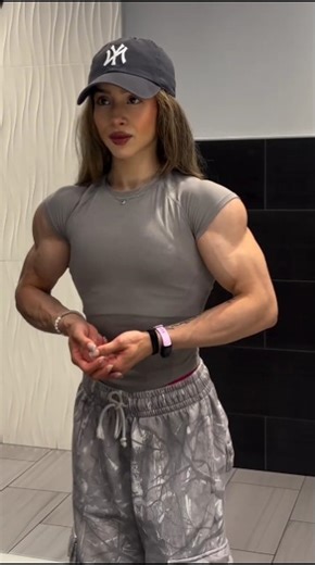 Ruby Fitness Level #gym #fitness #workout #glutes #legworkout #shorts #youtubeshorts #ytshorts