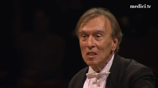 [NEW] The late maestro Claudio Abbado left us on this day in 2014. To celebrate his musical legacy, watch him take the helm of the Lucerne Festival Orchestra in a monumental work from the symphonic repertoire: Mahler’s “Resurrection” Symphony No. 2, from this episode of the documentary Magic Moments of Music documentary series! https://bit.ly/3YLD6jV | medici.tv
