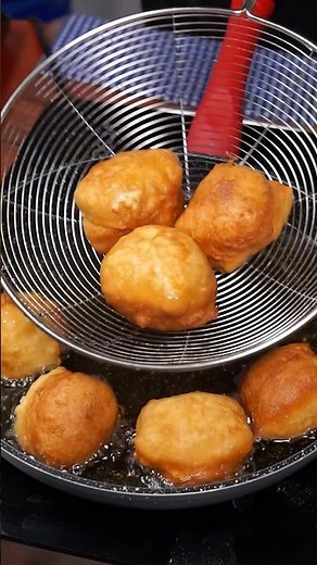 ✨ Magic buns with only 4 ingredients 😍 Super fluffy inside and crispy outside ✨ #