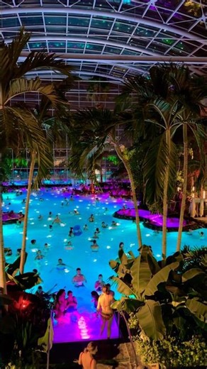 Imagine spending your day here💦 #spa #therme #shorts