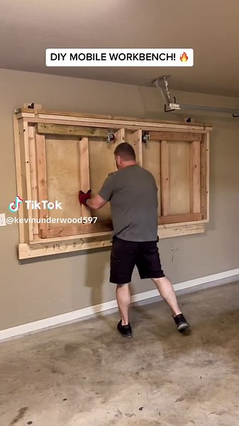 DIY MOBILE WORKBENCH !! #fyp #trending #viral #woodworking #wood #customproject #diy #homeade