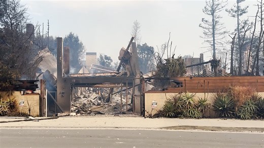 Sir Anthony Hopkins' Home Destroyed in Palisades Wildfire