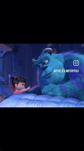 CinemaClub on Instagram‎: "Monster, inc. - *سنة الإصدار:* 2001 - *بلد الإنتاج:* الولايات المتحدة الأمريكية - *مدة الفيلم:* 92 دقيقة (1 ساعة و32 دقيقة) - *تصنيف الفيلم:* G (مناسب لجميع الأعمار) - *تقييم الفيلم:* 8.1/10 (IMDb) - *نوع الفيلم:* رسوم متحركة، فانتازيا، كوميديا *نبذة عن الفيلم:* تدور أحداث الفيلم حول شولي وسوليفان، وحشين يعملان في شركة الوحوش، حيث يقومون بتخويف الأطفال لجمع الطاقة. لكن عندما تدخل طفلة صغيرة إلى عالم الوحوش، يتعين عليهم مساعدتها للعودة إلى عالمها. *جملة مشهورة من الفيلم