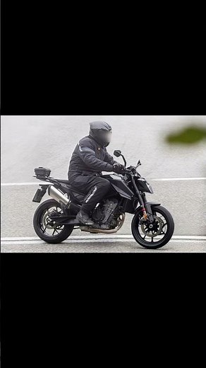 Updated KTM 790 Duke Spotted Testing | What’s New for 2026?